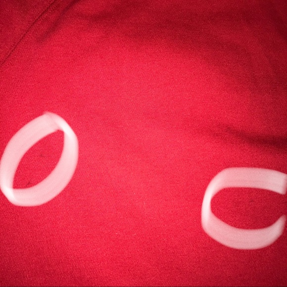 Levi’s Women’s Relaxed Graphic Sweatshirt - Picture 7 of 7